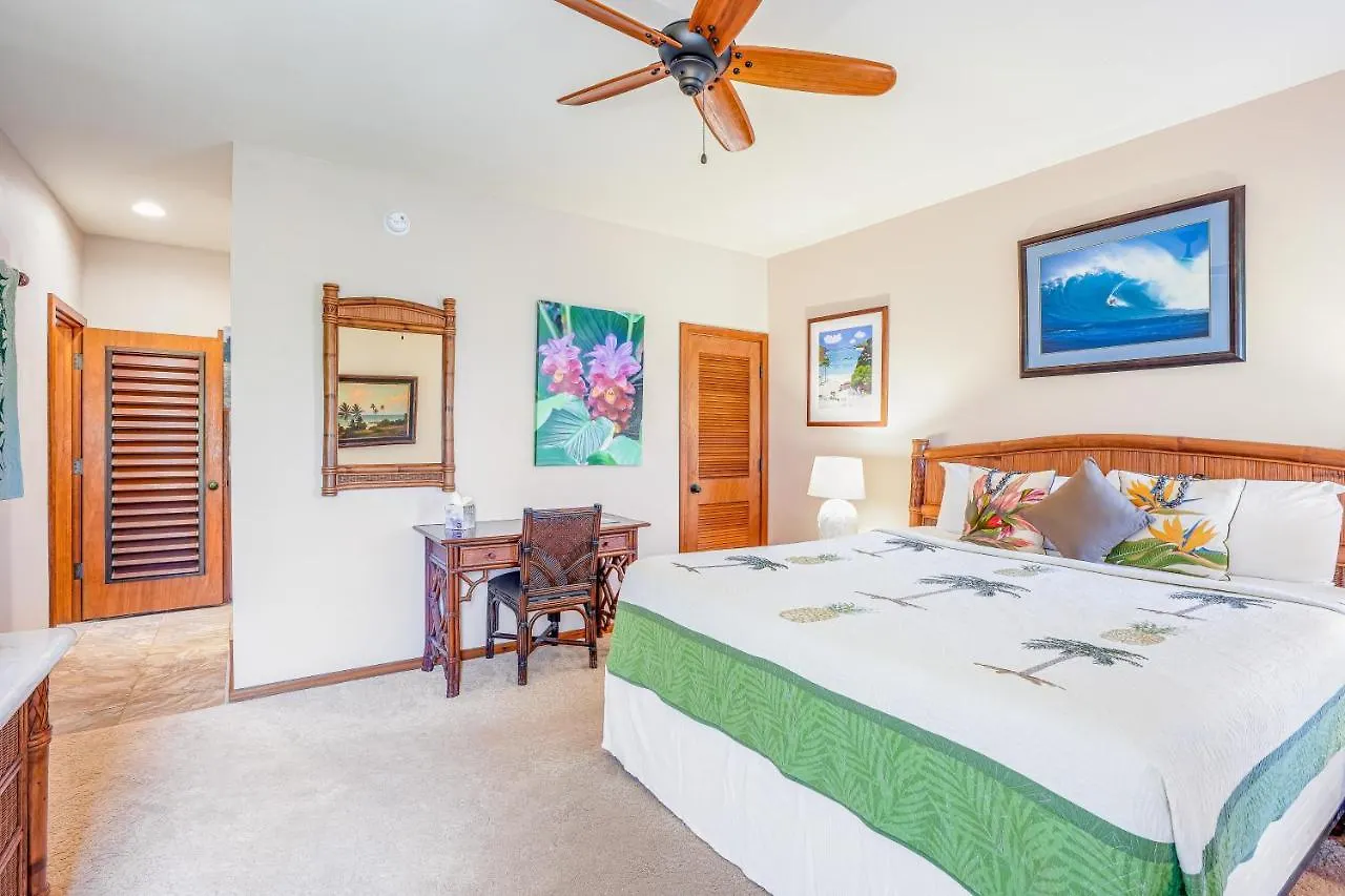The Golden Hibiscus - Lanikai 222 Apartment Kapa'a